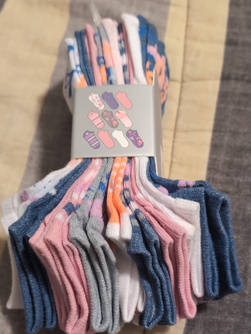 Marilyn Monroe Floral Low Cut Socks 10 Pairs New - Picture 3 of 4